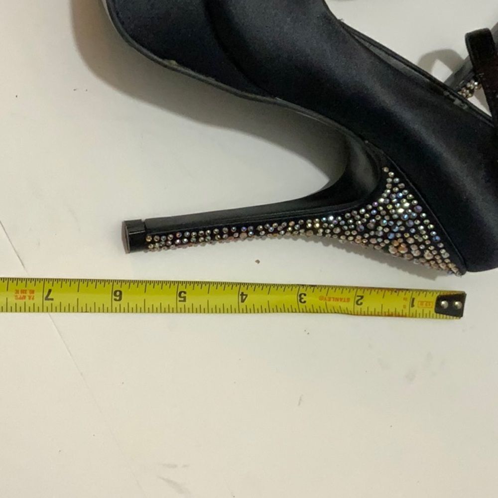 𝗦𝗧𝗘𝗩𝗘 𝗠𝗔𝗗𝗗𝗘𝗡 𝗚𝗟𝗜𝗧𝗭𝗬 𝗣𝗟𝗔𝗧𝗙𝗢𝗥𝗠 𝗛𝗘𝗘𝗟𝗦 SIZE 7.5 M - Picture 12 of 12